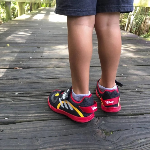 Toddler Adidas ActivePlay Mickey Mouse Sneakers - Picture 8 of 8